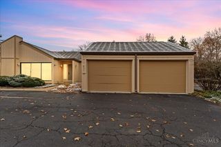 8051 Timbertree Way, West Chester, OH 45069