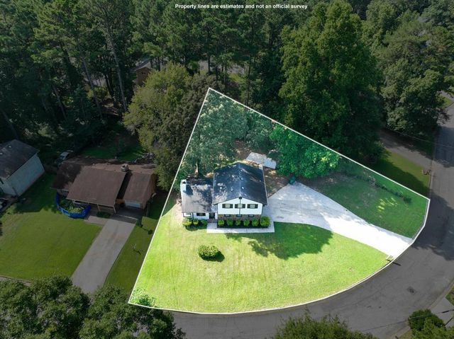 5354 Kemper Place, Stone Mountain, GA 30088