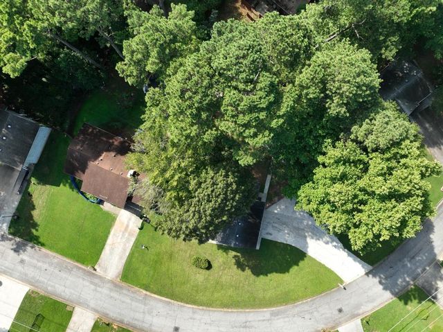 5354 Kemper Place, Stone Mountain, GA 30088
