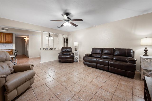 6601 Longleaf Lane, Fort Worth, TX 76137