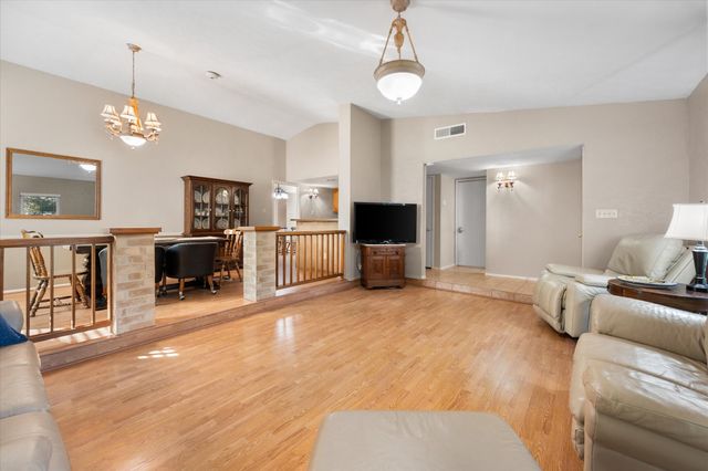 6601 Longleaf Lane, Fort Worth, TX 76137