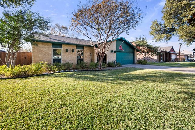 6601 Longleaf Lane, Fort Worth, TX 76137