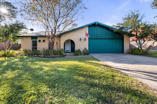 6601 Longleaf Lane, Fort Worth, TX 76137