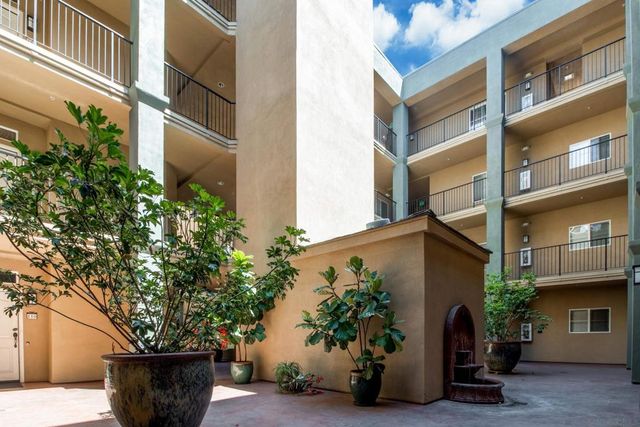 3990 Centre 209, San Diego, CA 92103