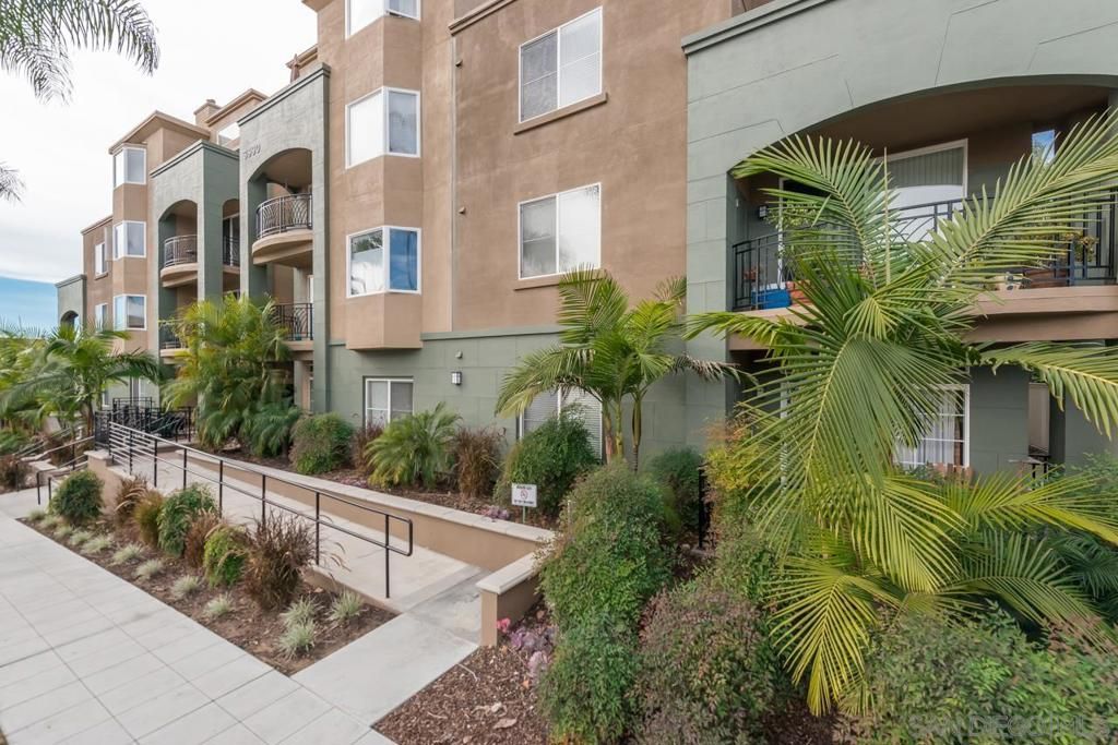 Image 5 of property listing at 3990 Centre 209, San Diego, CA 92103