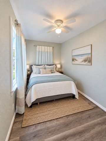 4015 Avenue O, Galveston, TX 77550