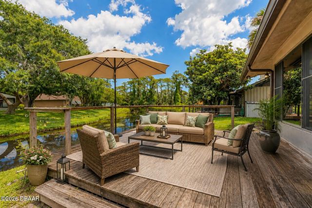128 Spoonbill Court, Daytona Beach, FL 32119