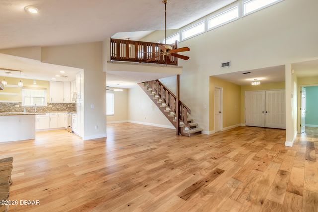 128 Spoonbill Court, Daytona Beach, FL 32119