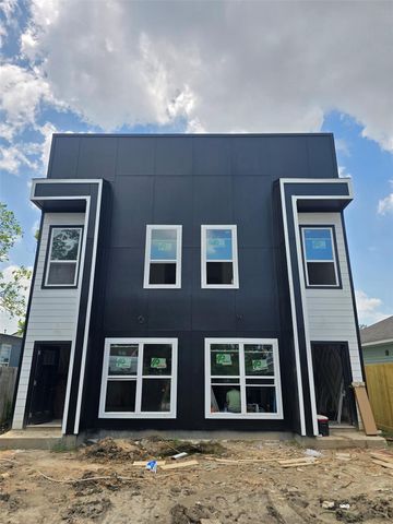 7982 Ritz Street, Houston, TX 77028