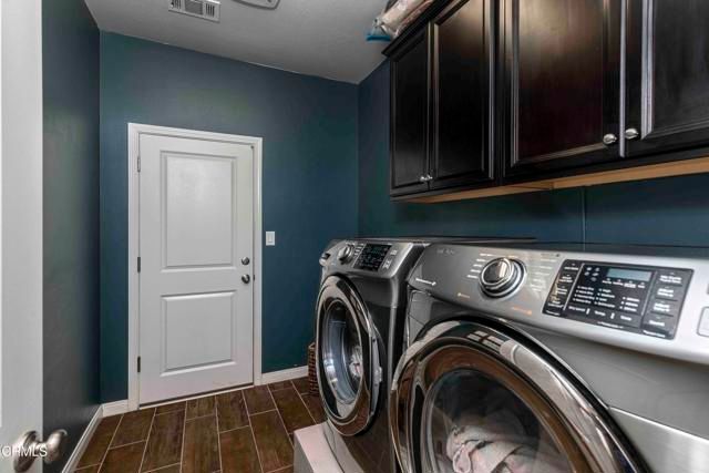 9010 Wolf River Avenue, Bakersfield, CA 93312