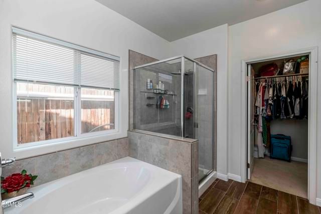 9010 Wolf River Avenue, Bakersfield, CA 93312