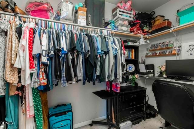 9010 Wolf River Avenue, Bakersfield, CA 93312