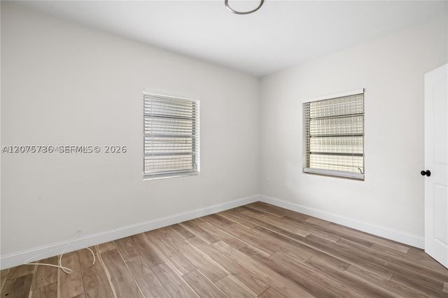 27 NW 21st St, Homestead, FL 33030