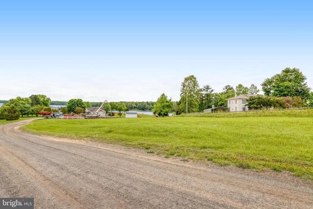 6201 LAKE FRONT WAY, Spotsylvania, VA 22551