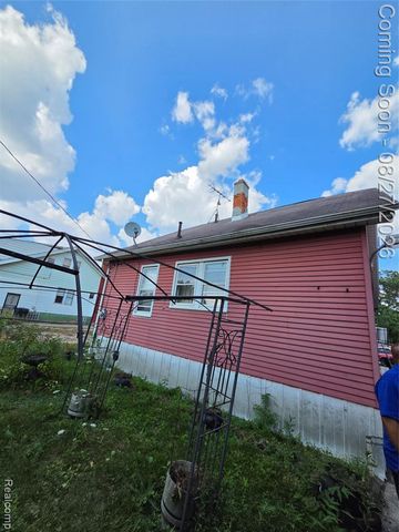 13947 Indiana Street, Detroit, MI 48238