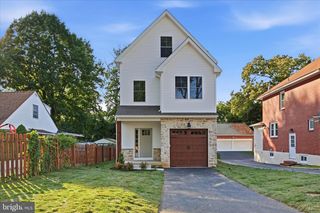 212 CHESTNUT ST, Newtown Square, PA 19073