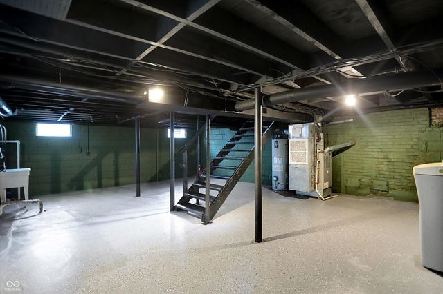 524 E 53rd Street, Indianapolis, IN 46220