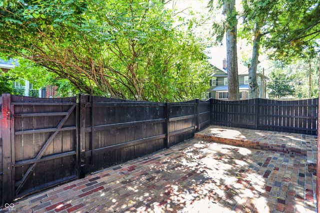 524 E 53rd Street, Indianapolis, IN 46220