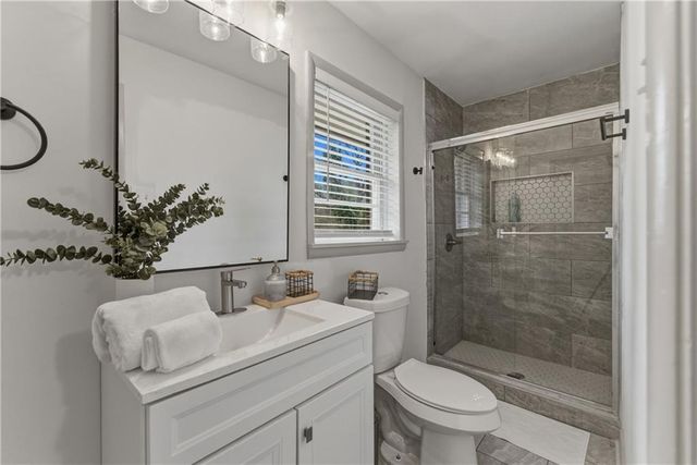 2393 Lilla SW Circle, Atlanta, GA 30310