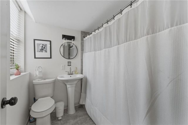 2393 Lilla SW Circle, Atlanta, GA 30310