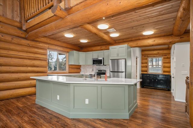 16712 N Dalton Rd, Spokane, WA 99208