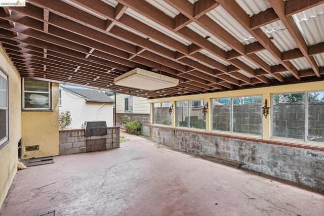 2364 Grant AVE, Richmond, CA 94804