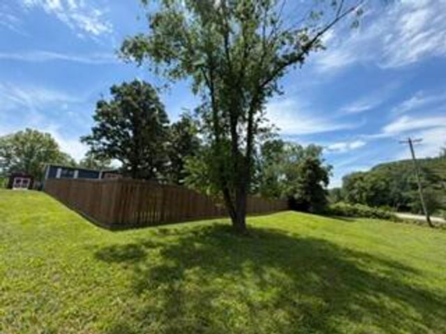 10481 Battlefield Memorial Highway, Berea, KY 40403