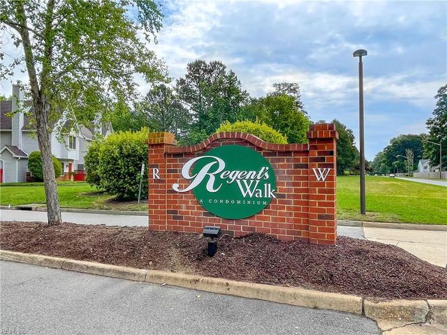 1 Tamarisk Quay Apt B, Hampton, VA 23666