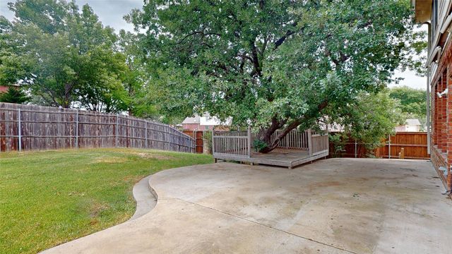 4107 Pine Glen Road, Corinth, TX 76208