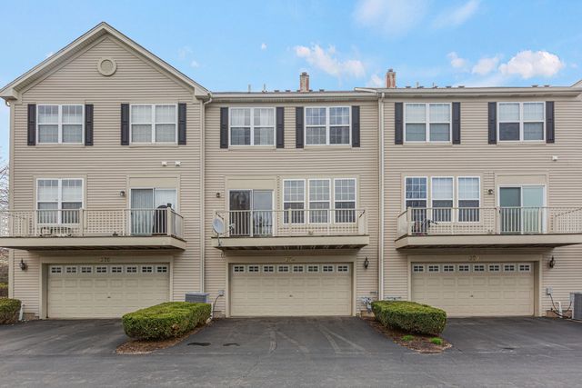 674 Lambert Lane, Bartlett, IL 60103