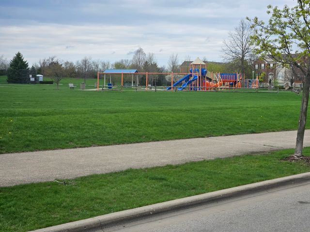 674 Lambert Lane, Bartlett, IL 60103