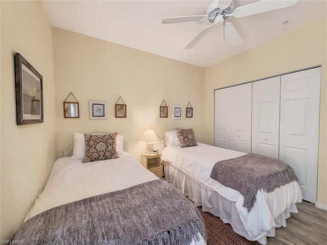 8175 Celeste DR 1229, Naples, FL 34113