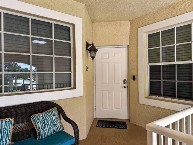 8175 Celeste DR 1229, Naples, FL 34113