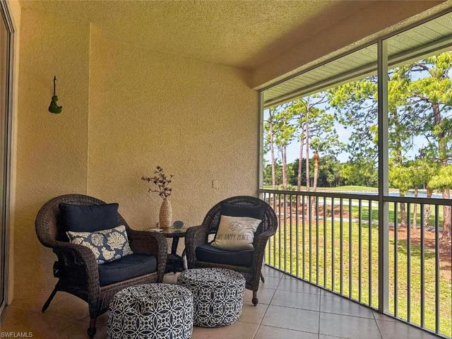 8175 Celeste DR 1229, Naples, FL 34113