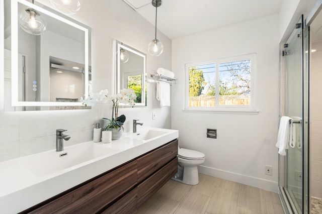 3151 Ramona Street, Palo Alto, CA 94306