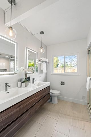 3151 Ramona Street, Palo Alto, CA 94306