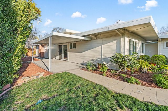 3151 Ramona Street, Palo Alto, CA 94306