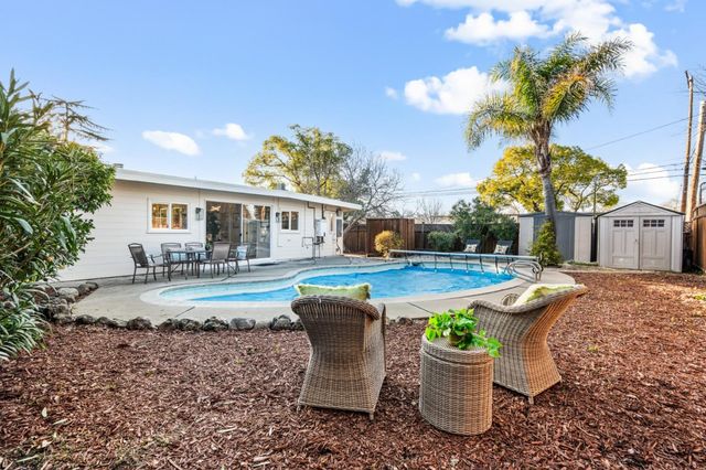 3151 Ramona Street, Palo Alto, CA 94306