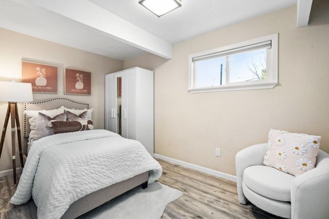 3151 Ramona Street, Palo Alto, CA 94306