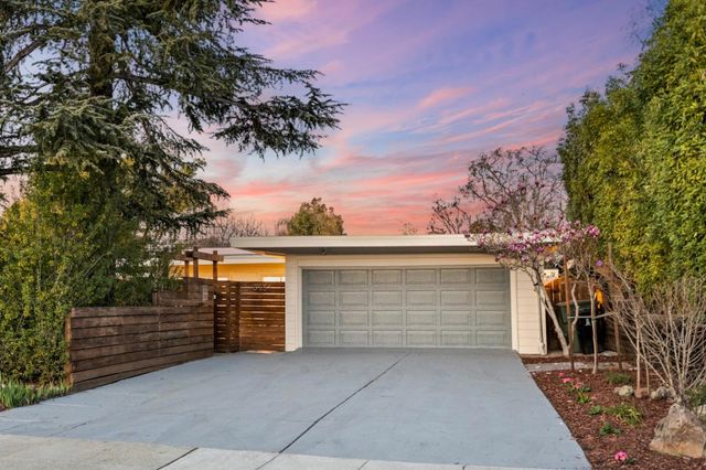 3151 Ramona Street, Palo Alto, CA 94306