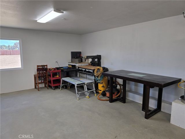 10783 goss Road, Victorville, CA 92392