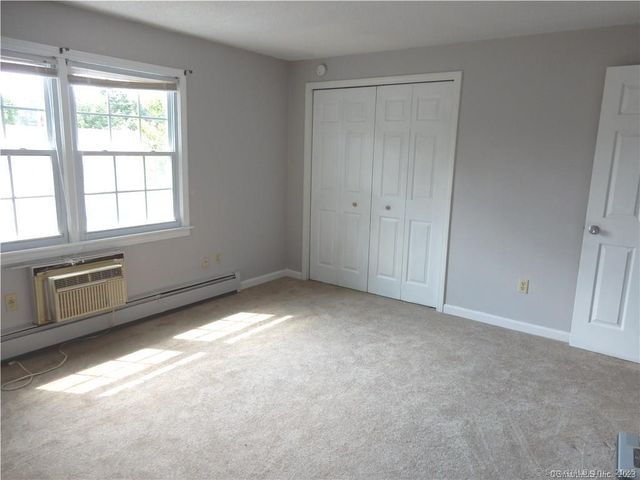 617 Center Street D, Manchester, CT 06040