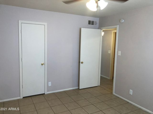 1138 W Dragoon Circle, Mesa, AZ 85210