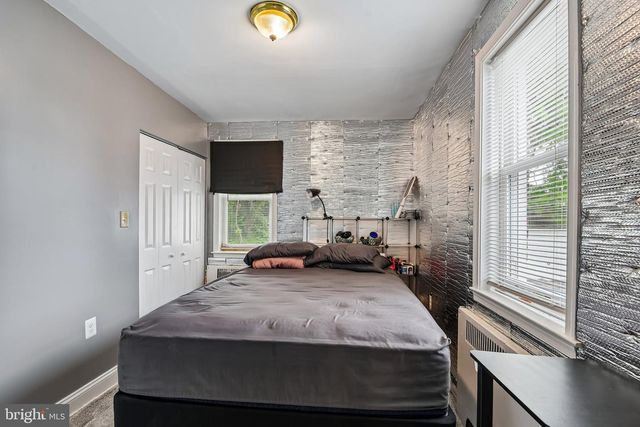 2824 FLEETWOOD AVE, Baltimore, MD 21214