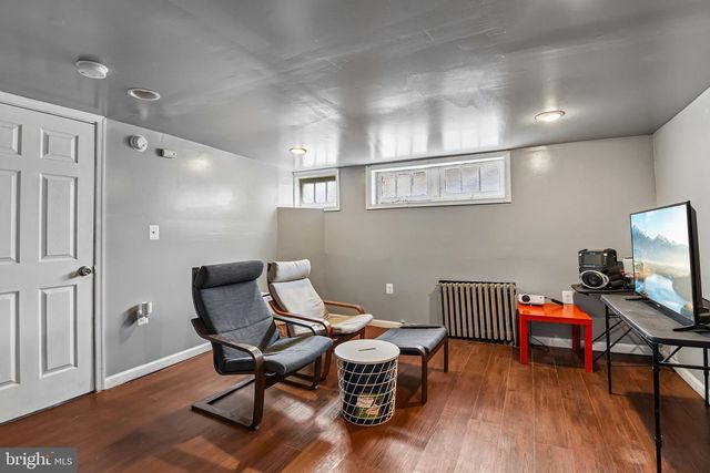 2824 FLEETWOOD AVE, Baltimore, MD 21214