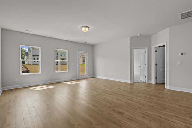 1143 NW Forest Bend Dr., Calabash, NC 28467