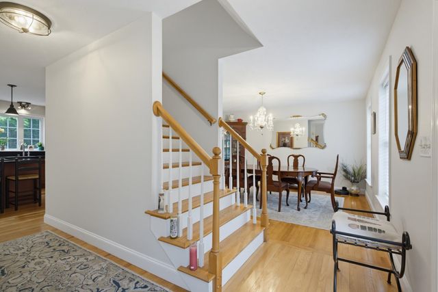 4 Hampshire Hills Drive, Bow, NH 03304