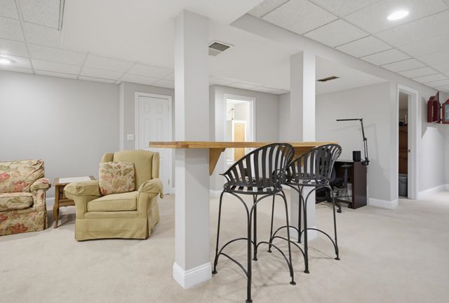 4 Hampshire Hills Drive, Bow, NH 03304