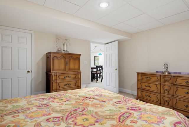 4 Hampshire Hills Drive, Bow, NH 03304
