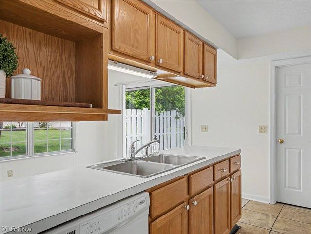3500 E Prescott Circle, Cuyahoga Falls, OH 44223